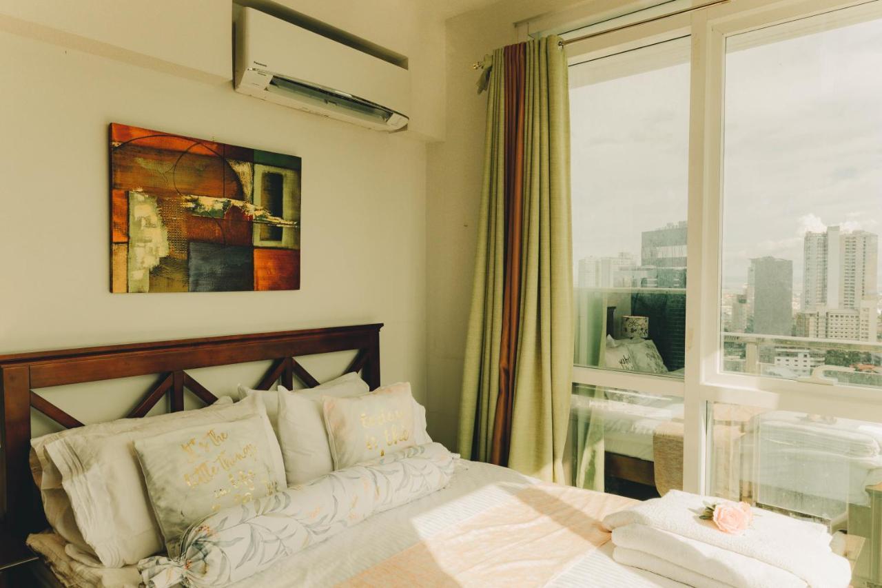 Ayala Mall 10Mins Walk Cebu City Apartment & Pool Екстер'єр фото
