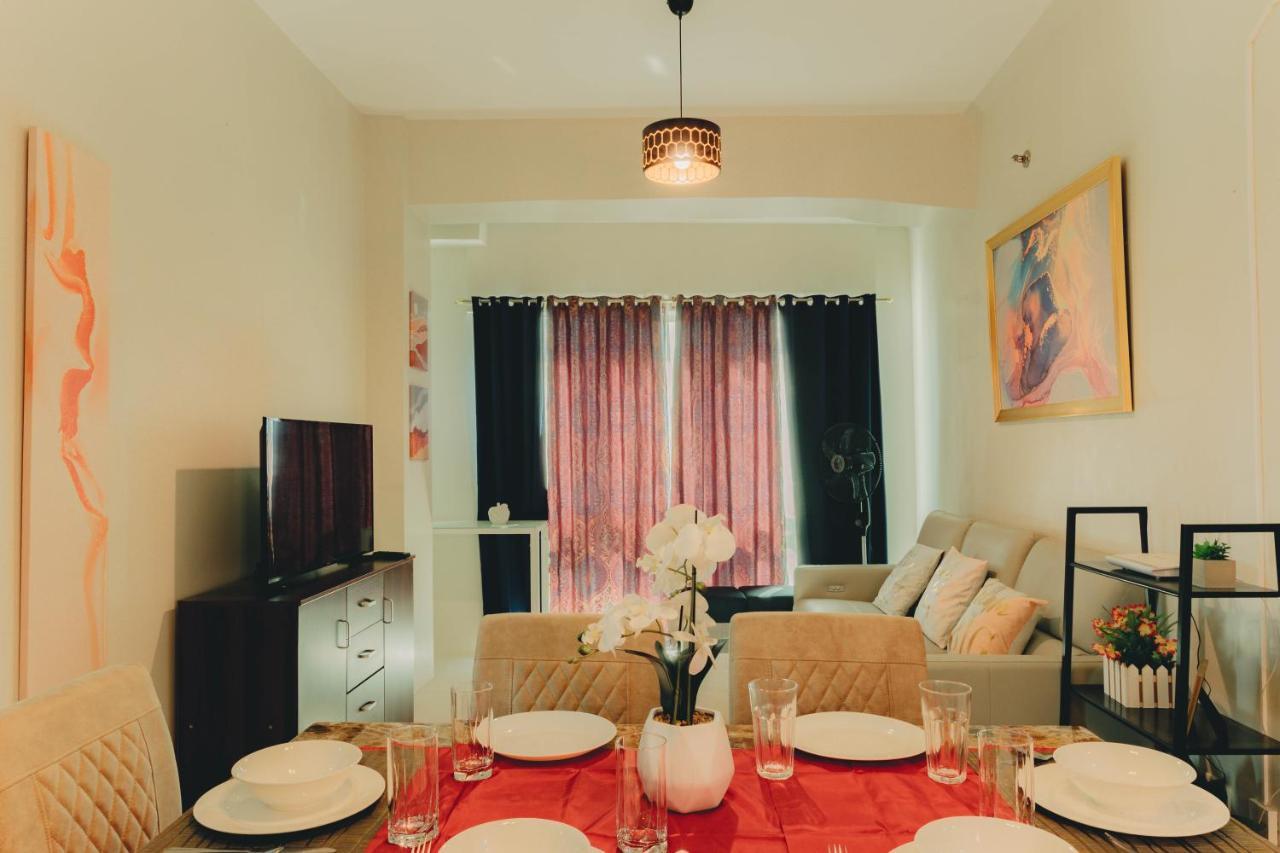 Ayala Mall 10Mins Walk Cebu City Apartment & Pool Екстер'єр фото