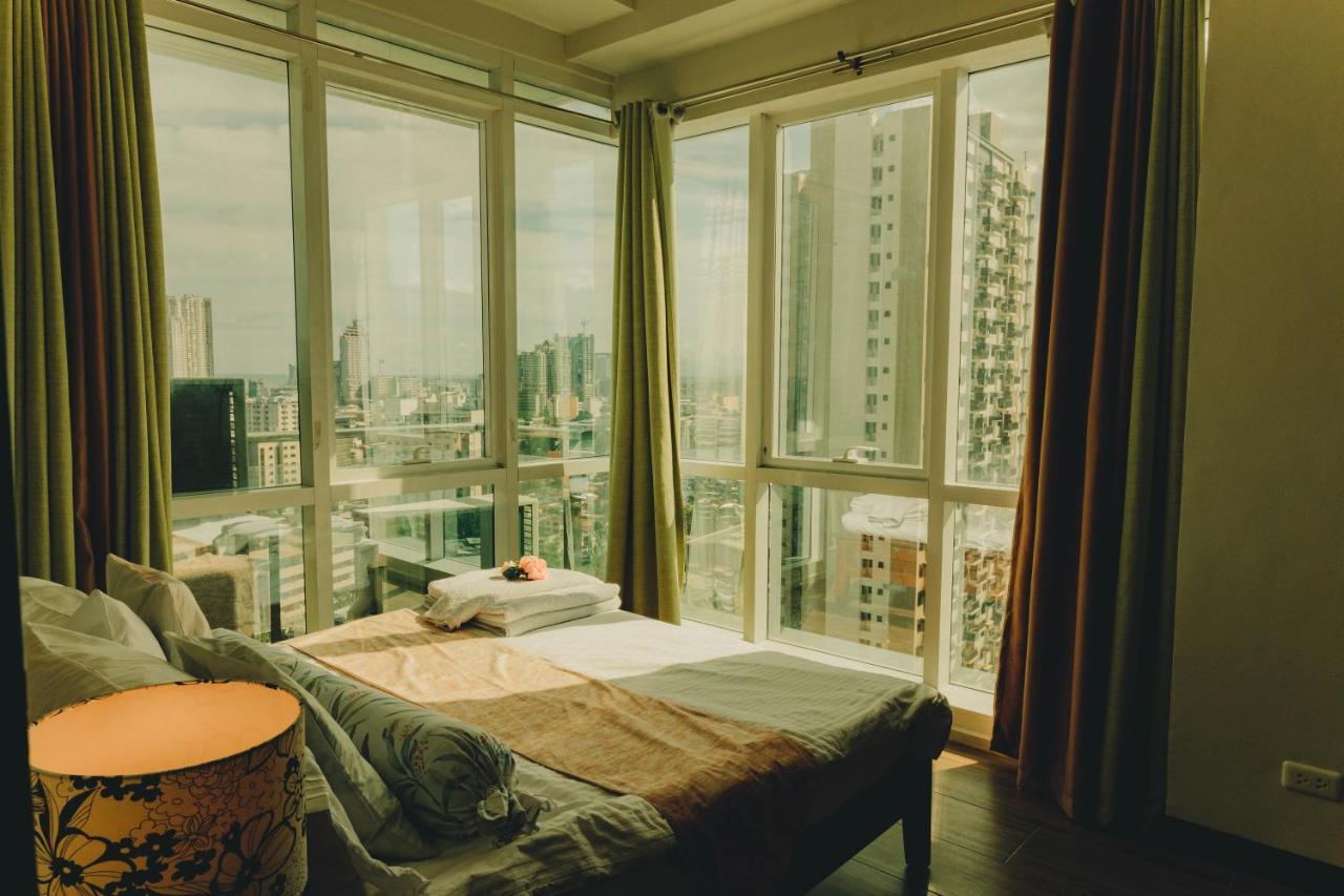 Ayala Mall 10Mins Walk Cebu City Apartment & Pool Екстер'єр фото
