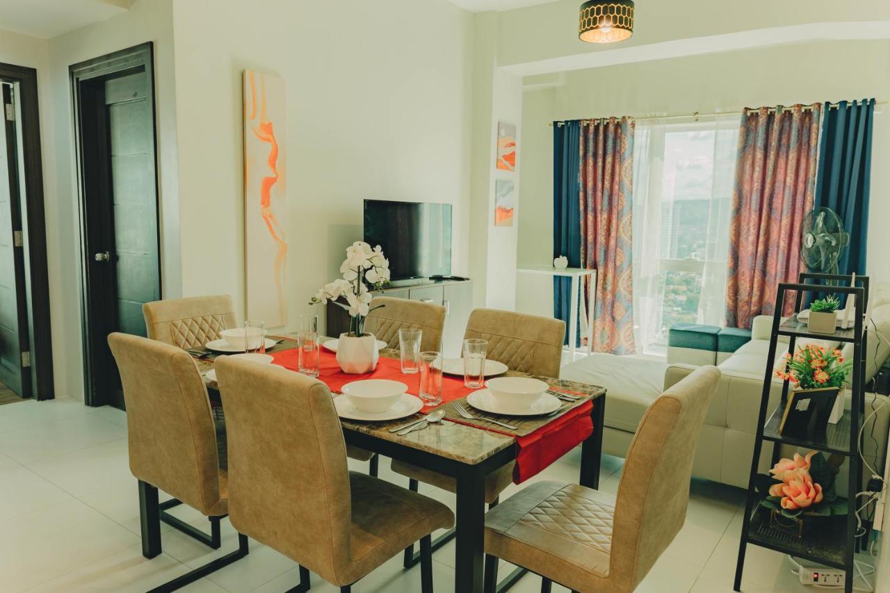 Ayala Mall 10Mins Walk Cebu City Apartment & Pool Екстер'єр фото