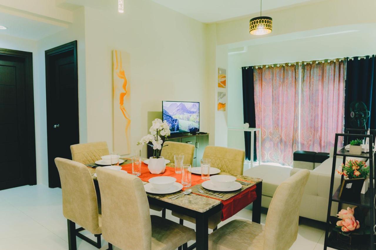 Ayala Mall 10Mins Walk Cebu City Apartment & Pool Екстер'єр фото