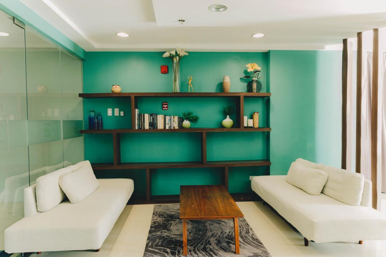 Ayala Mall 10Mins Walk Cebu City Apartment & Pool Екстер'єр фото