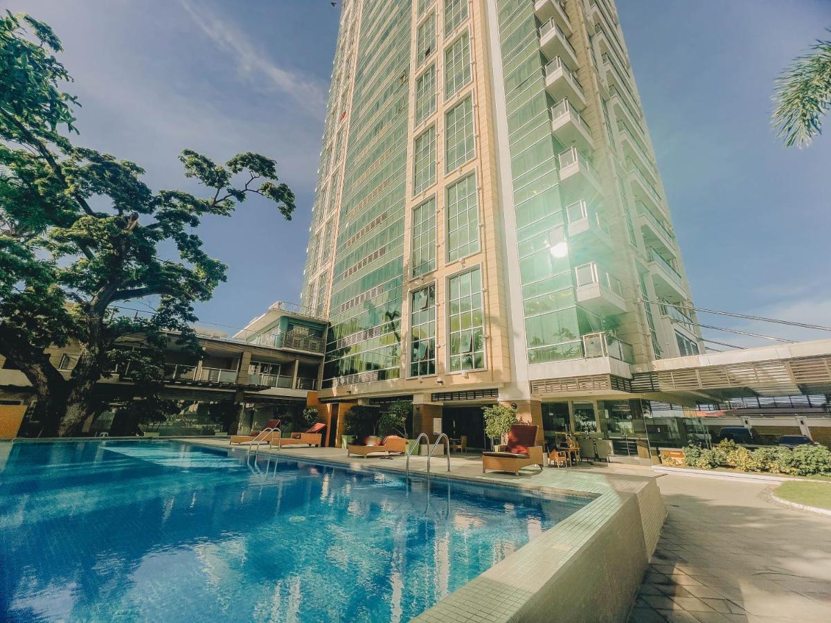 Ayala Mall 10Mins Walk Cebu City Apartment & Pool Екстер'єр фото