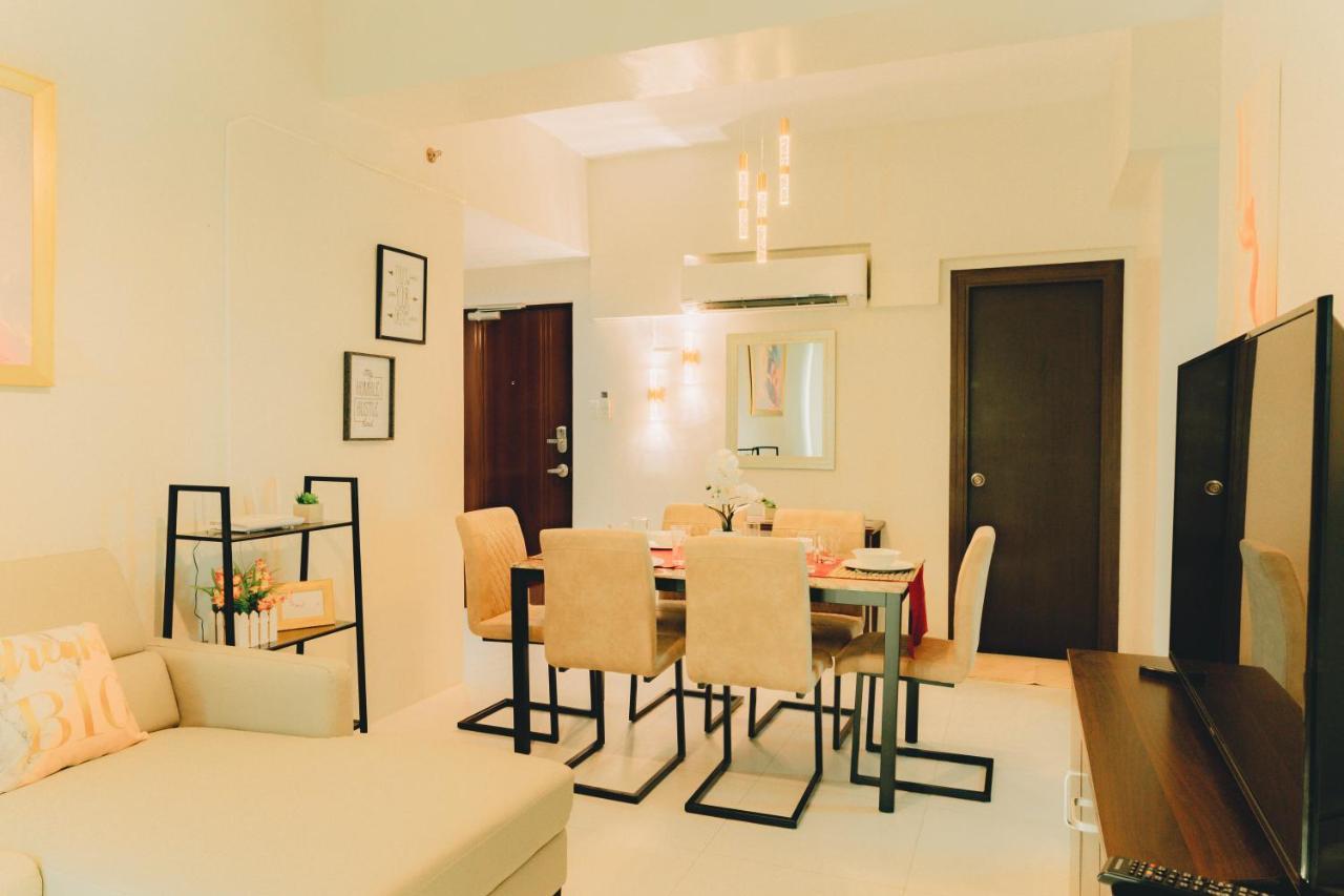 Ayala Mall 10Mins Walk Cebu City Apartment & Pool Екстер'єр фото