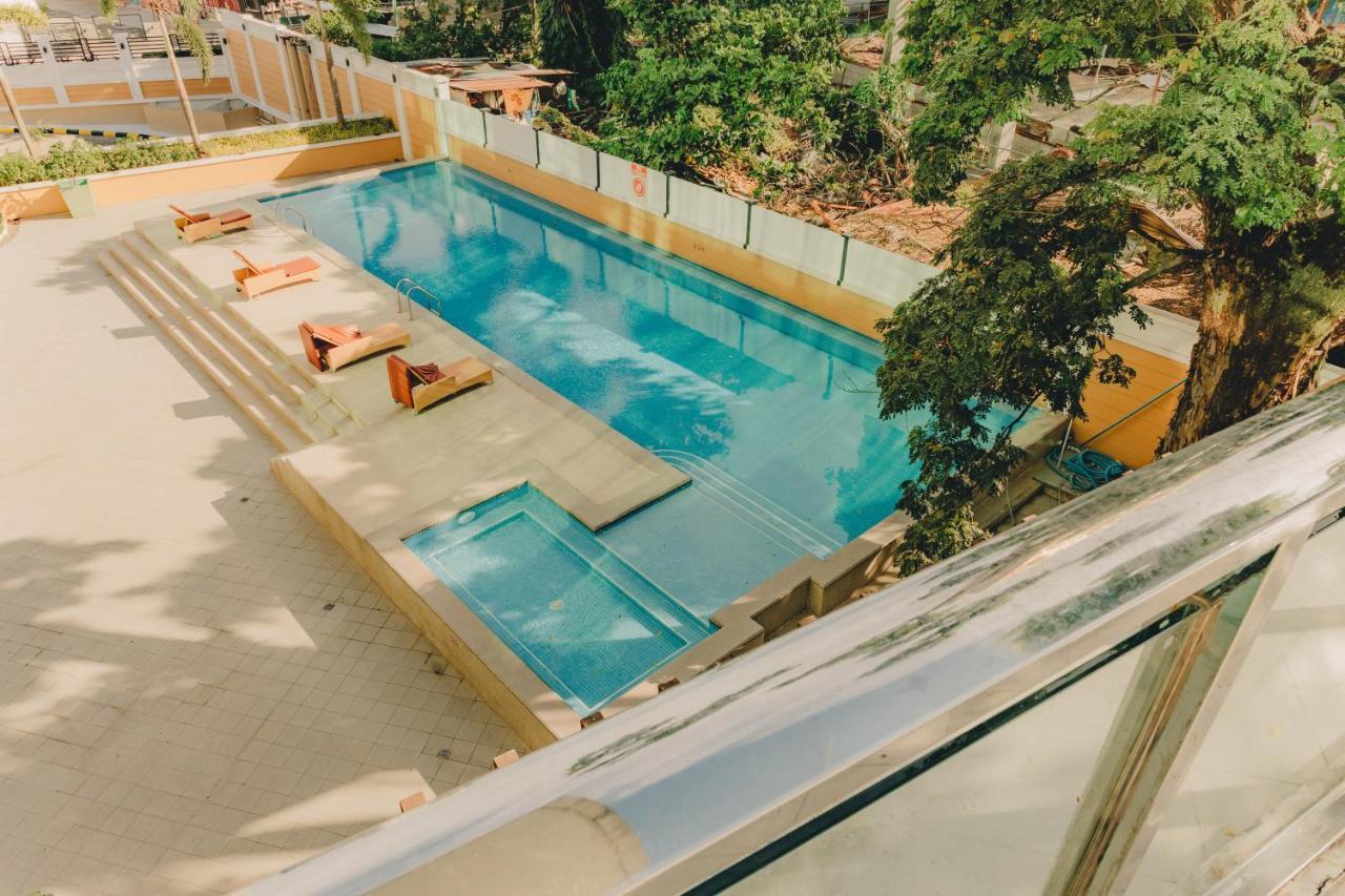 Ayala Mall 10Mins Walk Cebu City Apartment & Pool Екстер'єр фото