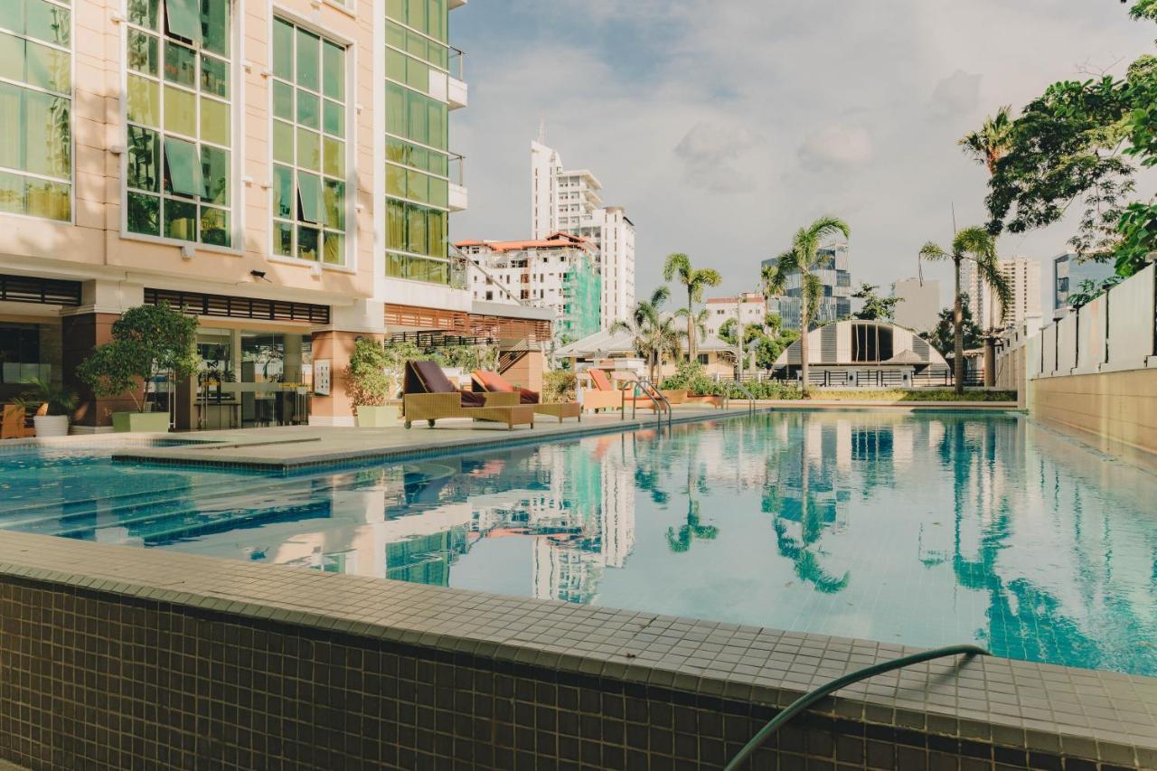 Ayala Mall 10Mins Walk Cebu City Apartment & Pool Екстер'єр фото
