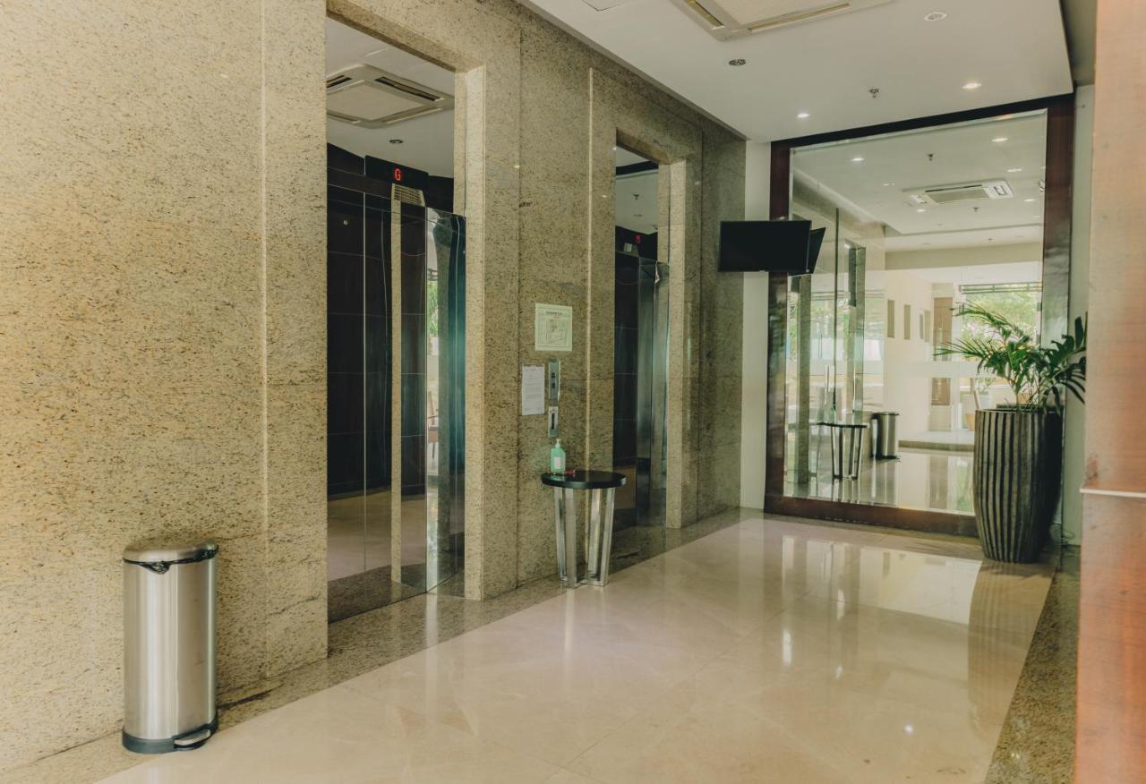 Ayala Mall 10Mins Walk Cebu City Apartment & Pool Екстер'єр фото