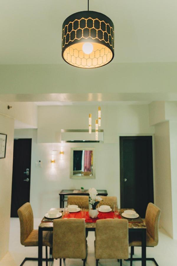 Ayala Mall 10Mins Walk Cebu City Apartment & Pool Екстер'єр фото